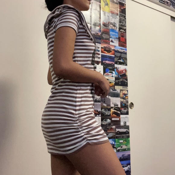 Dolce and gabbana striped top/mini dress - Picture 2 of 4